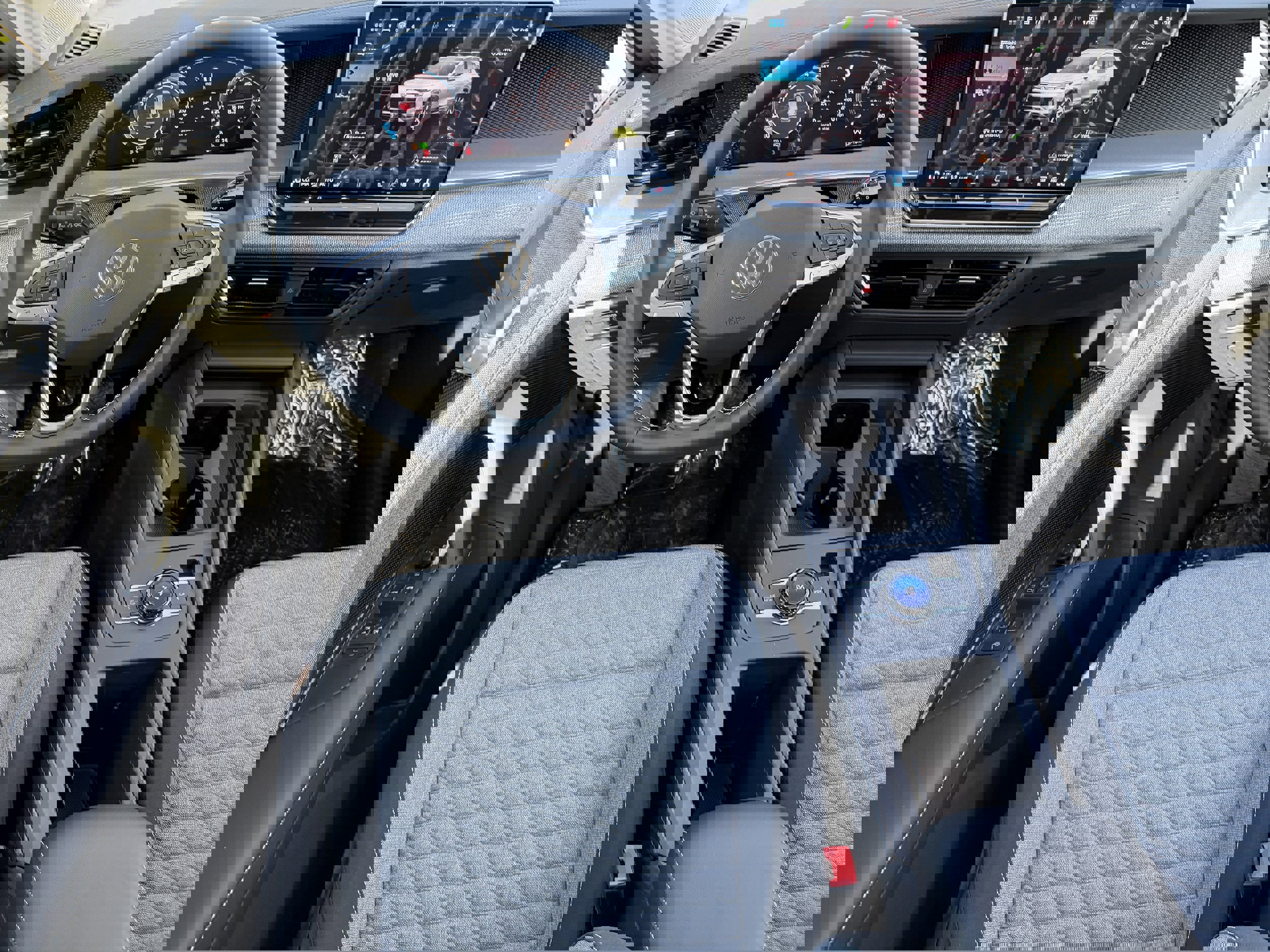 New 2026 Volkswagen Tiguan S FWD image 11