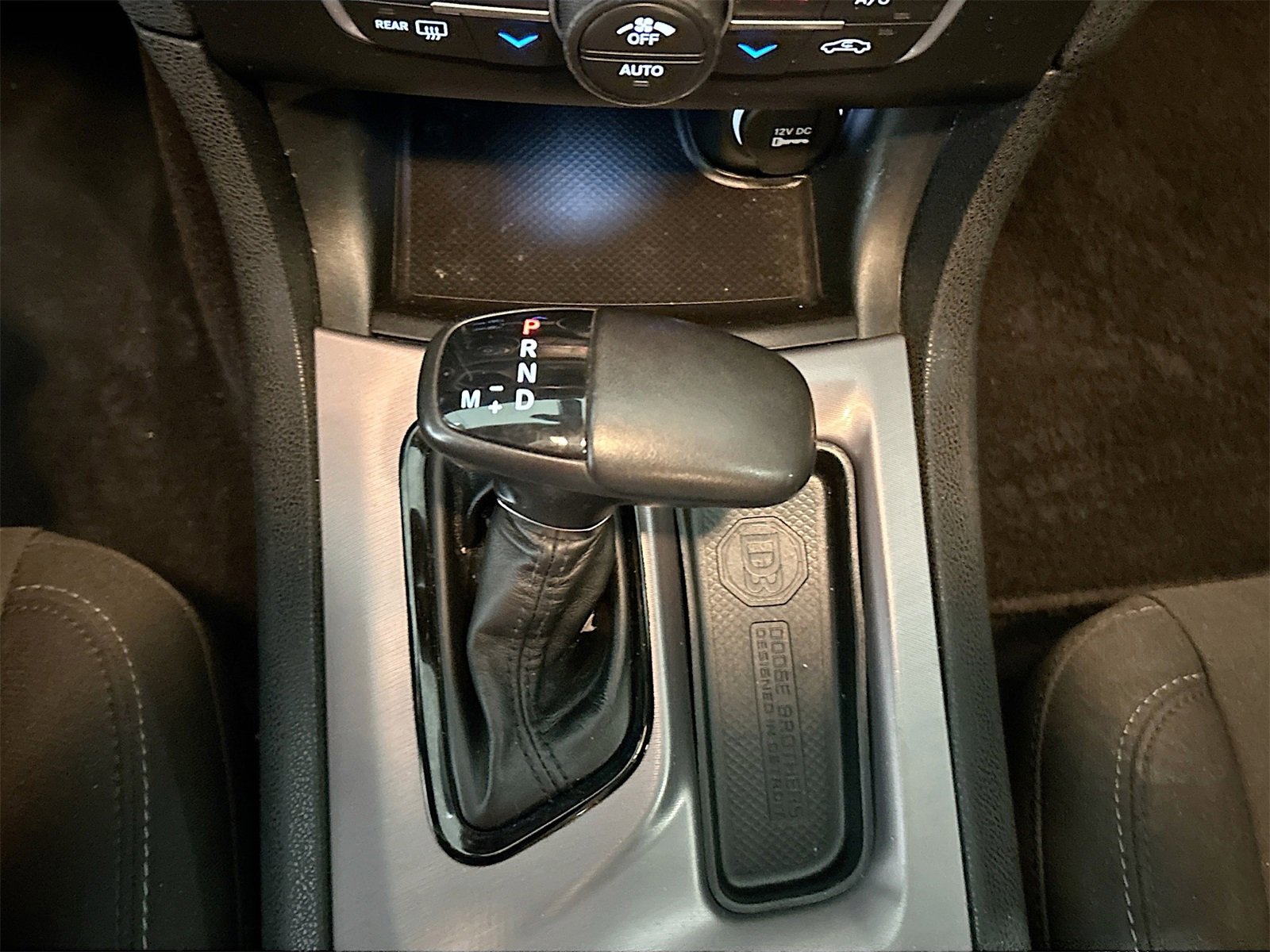 Used 2023 Dodge Charger R/T w/ Blacktop Package image 16