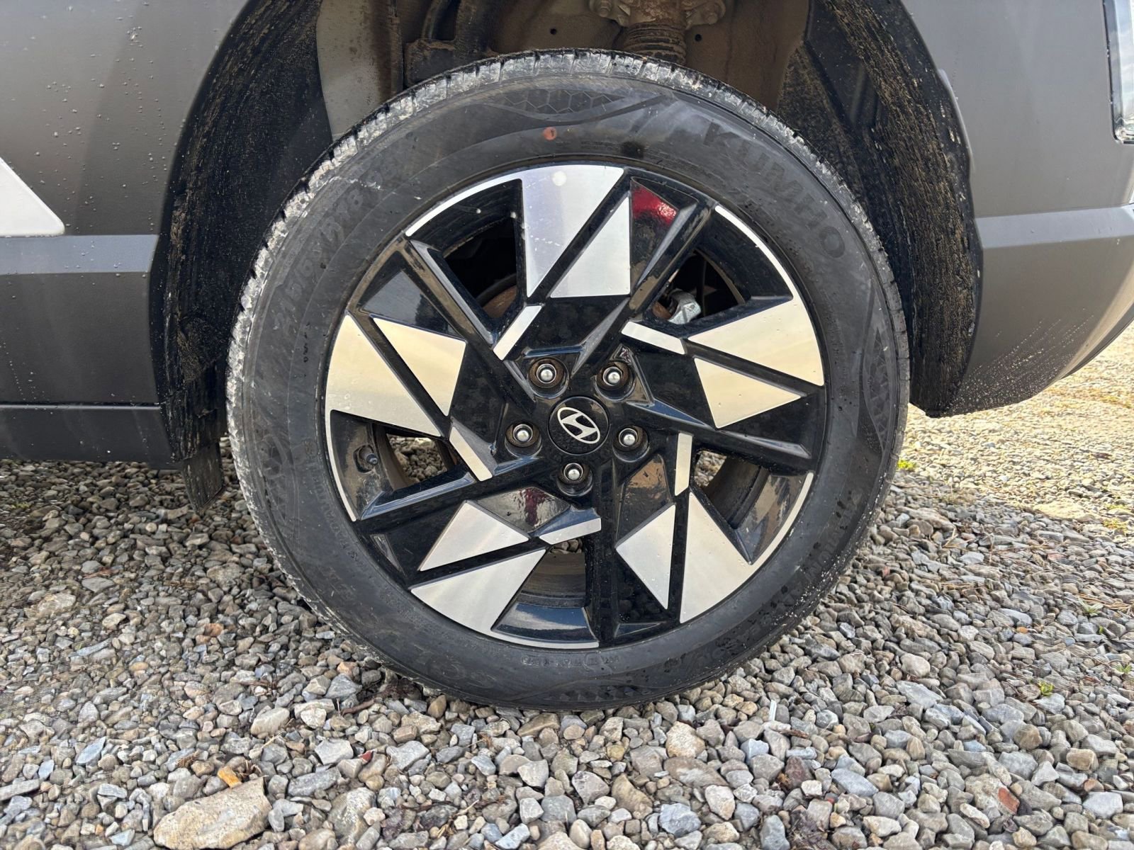 Used 2025 Hyundai Kona SEL image 32