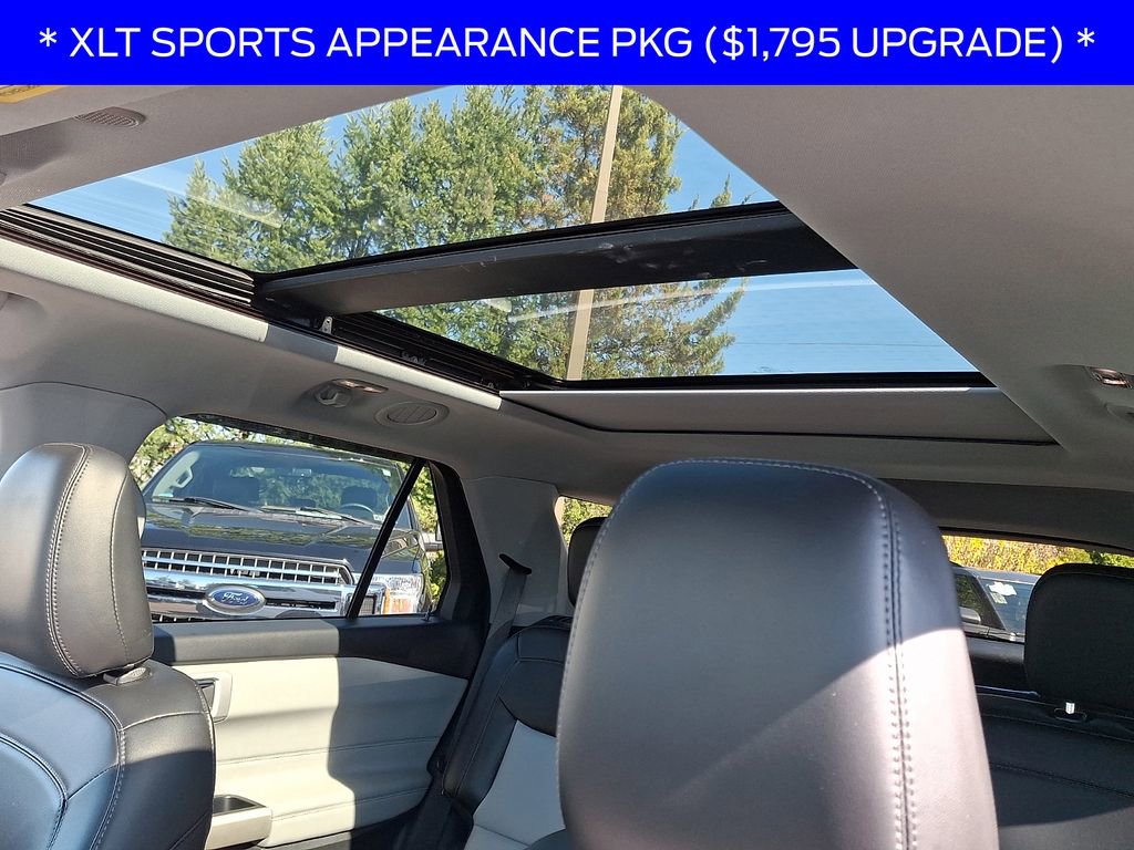 Used 2022 Ford Explorer XLT w/ Equipment Group 202A image 16