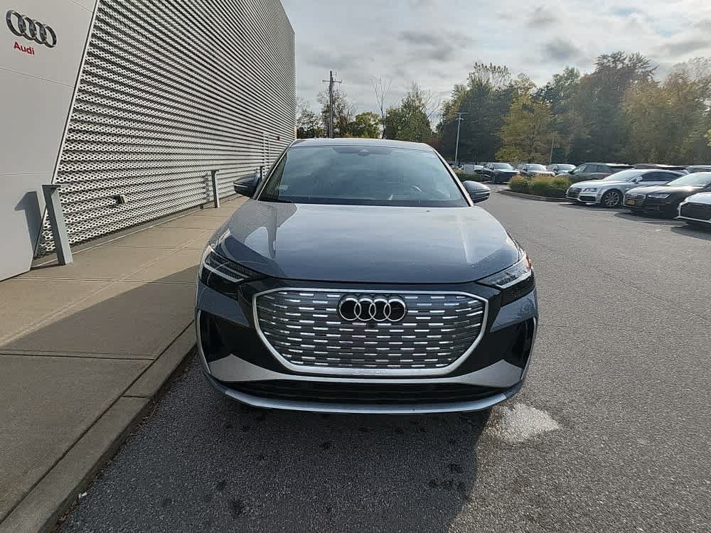 Used 2024 Audi Q4 e-tron Prestige AWD/4WD image 19