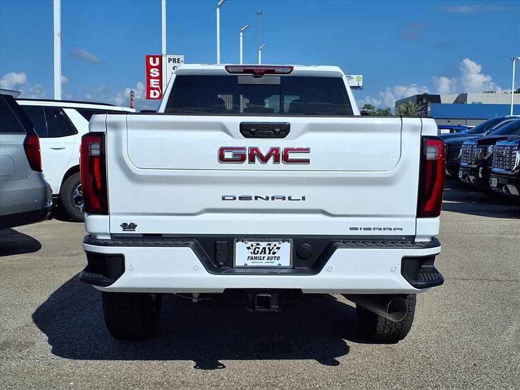 New 2025 GMC Sierra 2500 Denali w/ Denali Reserve Package image 15