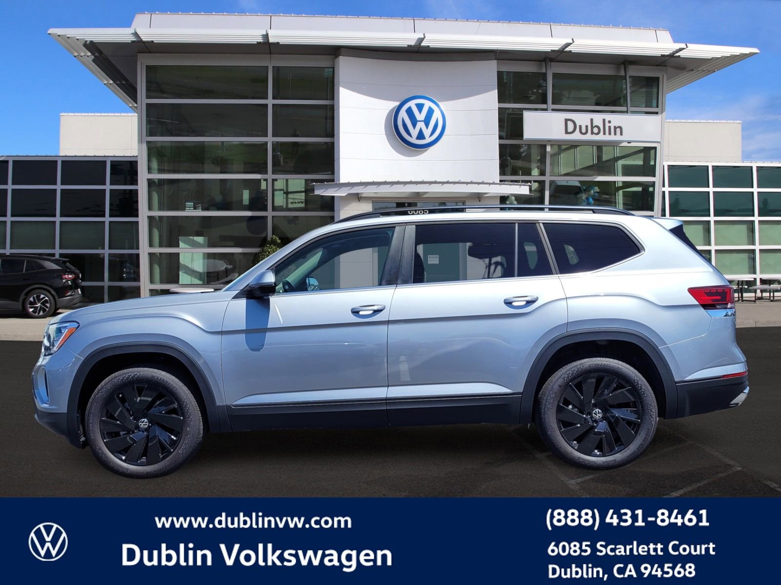 New 2024 Volkswagen Atlas SE image 8