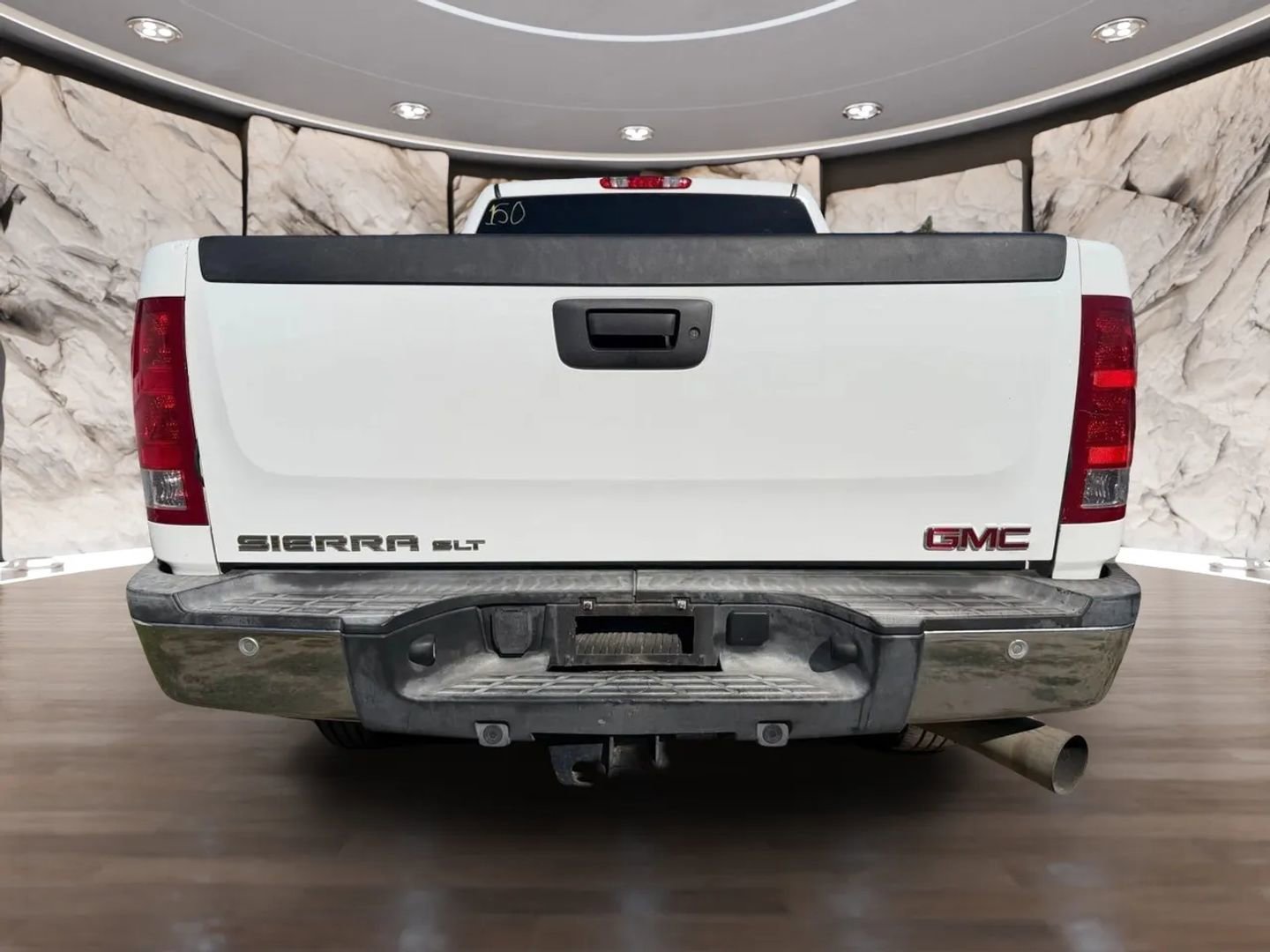 Used 2011 GMC Sierra 2500 SLT w/ SLT Convenience Package AWD/4WD image 7