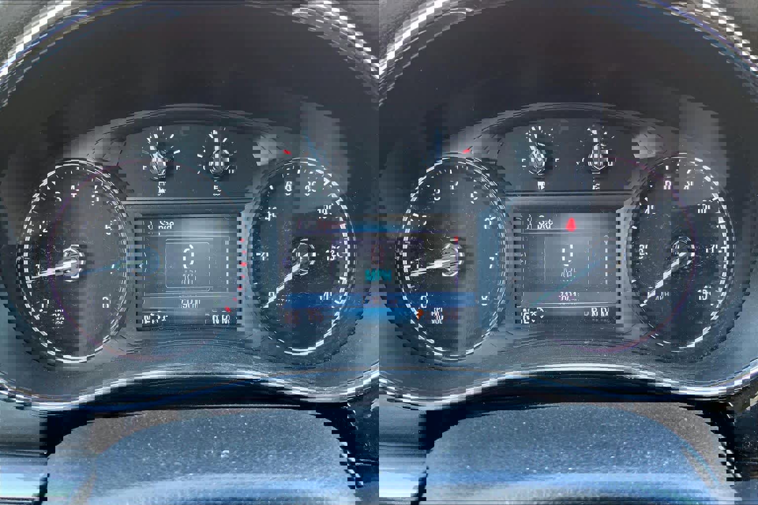 Used 2022 Buick Encore Preferred w/ Safety Package FWD image 26