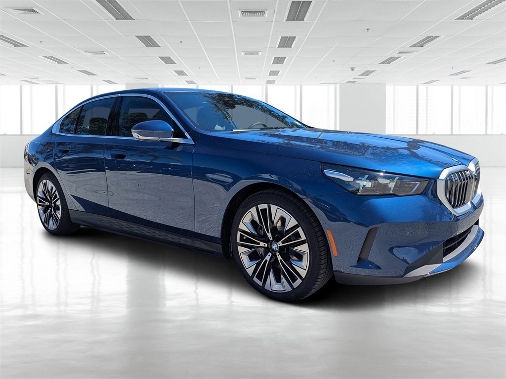 New 2026 BMW i5 eDrive40 w/ Executive Package image 1