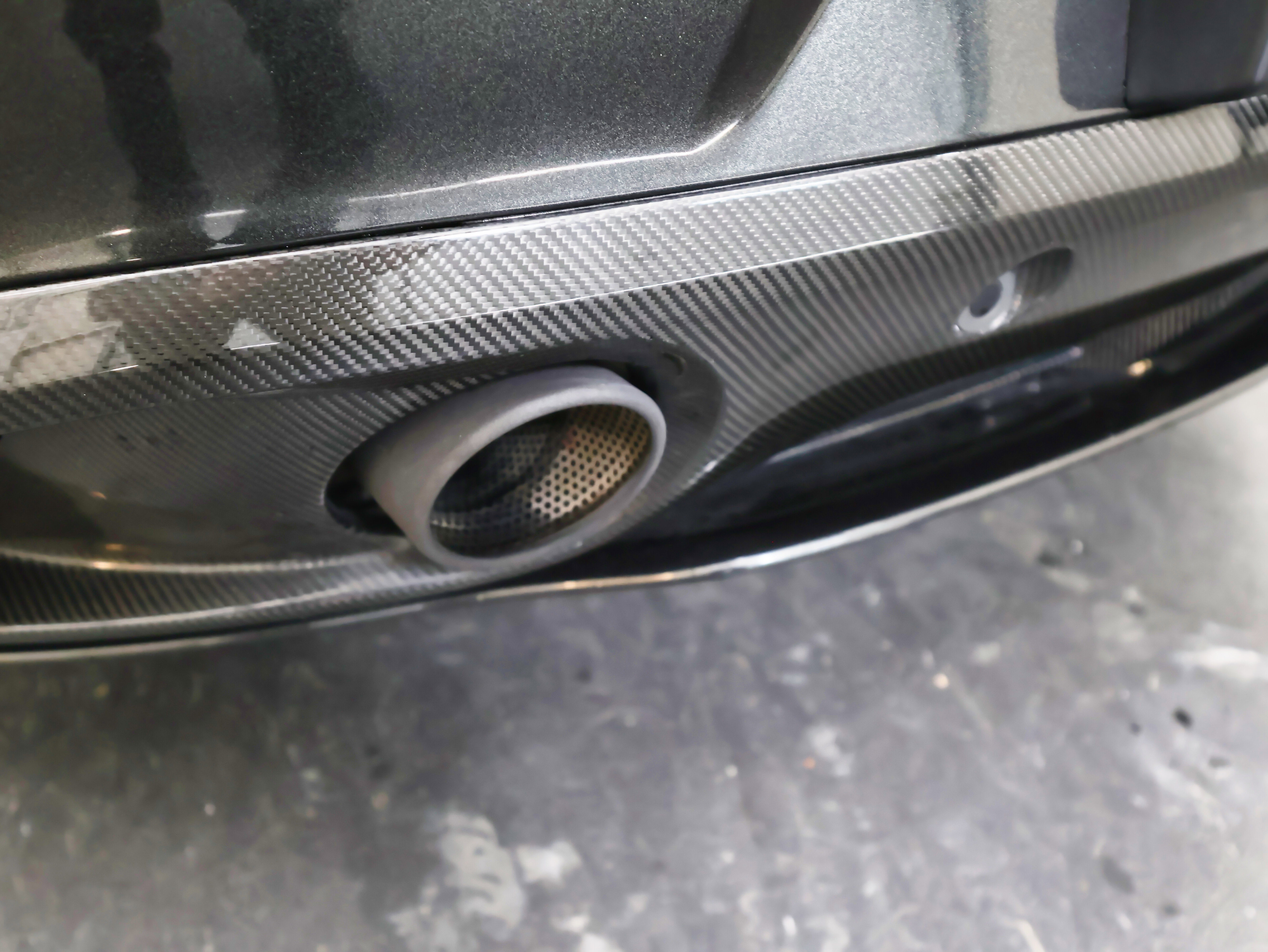 Used 2014 Aston Martin Vanquish Volante image 50