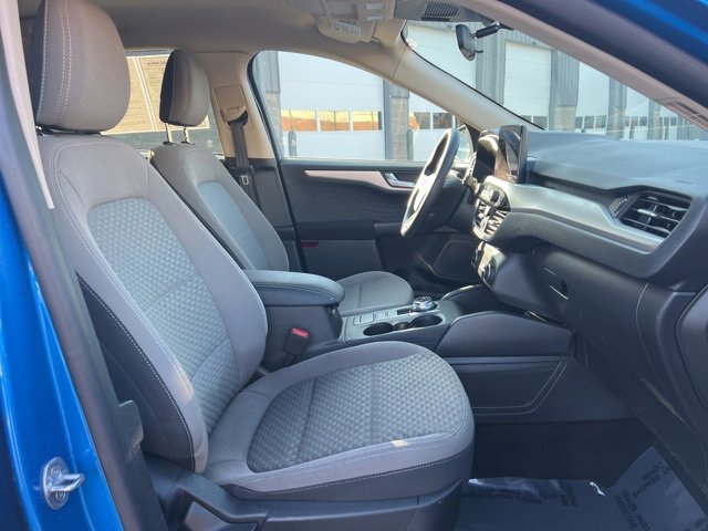 Used 2020 Ford Escape SE image 11