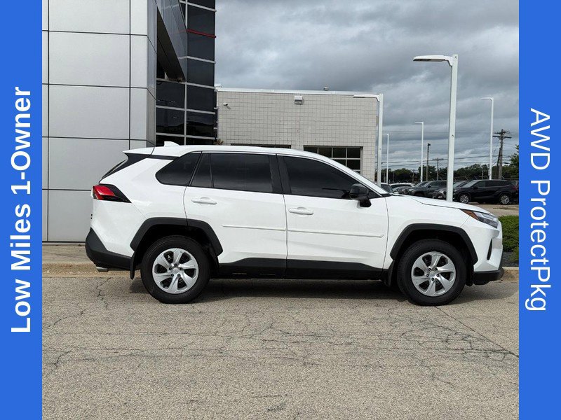 Used 2023 Toyota RAV4 LE AWD/4WD image 2