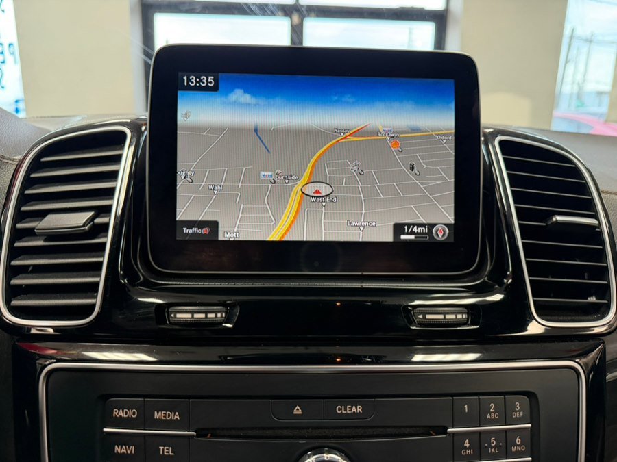Used 2017 Mercedes-Benz GLE 43 AMG 4MATIC Coupe w/ Parking Assist Package image 57
