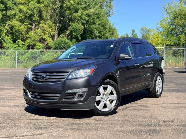 Used 2017 Chevrolet Traverse LT w/ Style and Technology Package