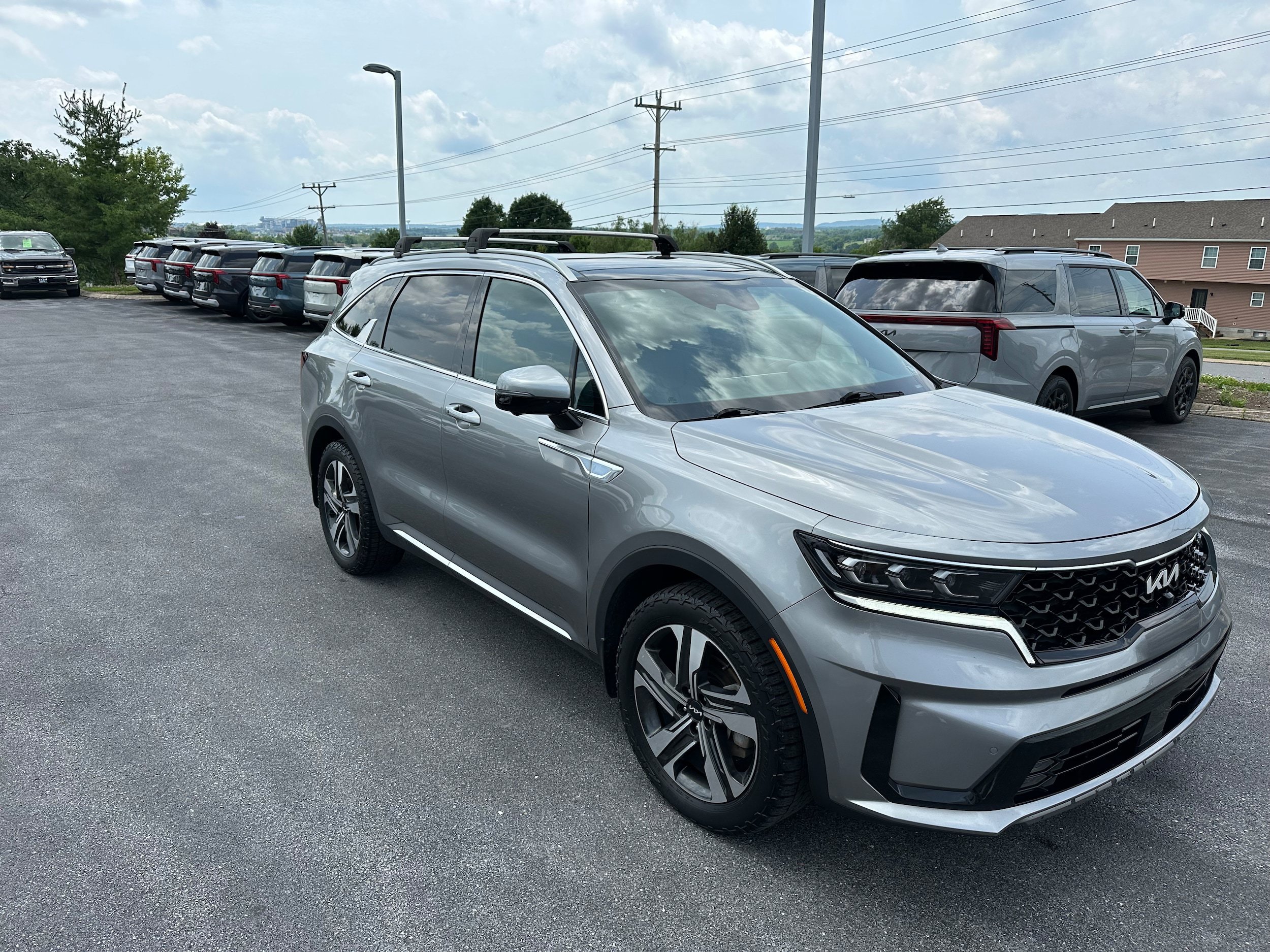 Used 2023 Kia Sorento SX Prestige w/ Panoramic Sunroof Package AWD/4WD image 2