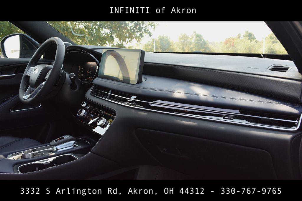 Used 2026 INFINITI QX60 Sport w/ Dark Cargo Package image 16