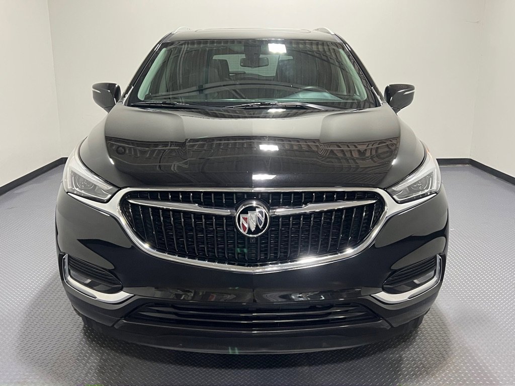 Used 2018 Buick Enclave Essence image 3