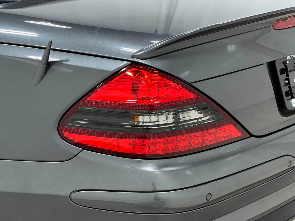 Used 2005 Mercedes-Benz SL 500 image 31