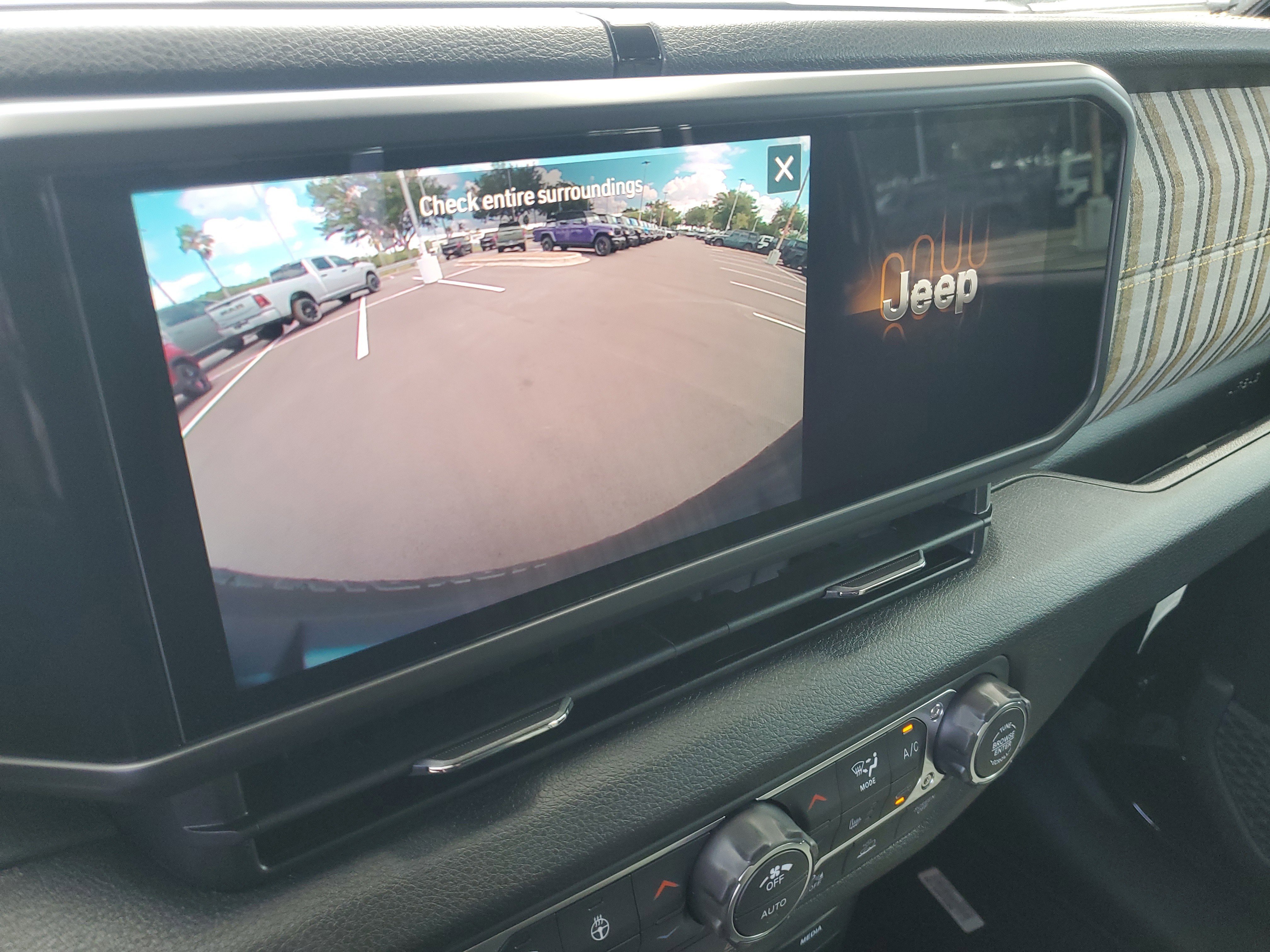 New 2026 Jeep Wrangler Unlimited Sport AWD/4WD image 18