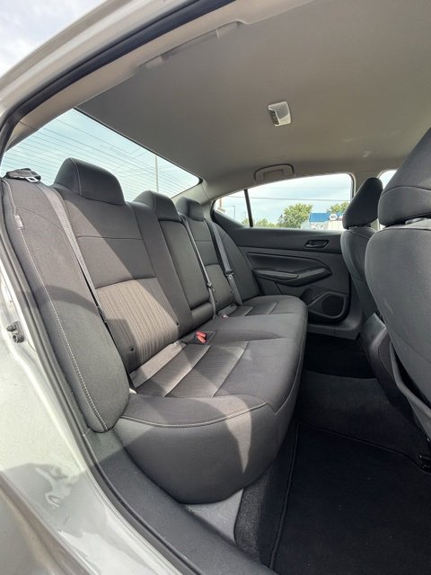 Used 2024 Nissan Altima 2.5 SV image 16