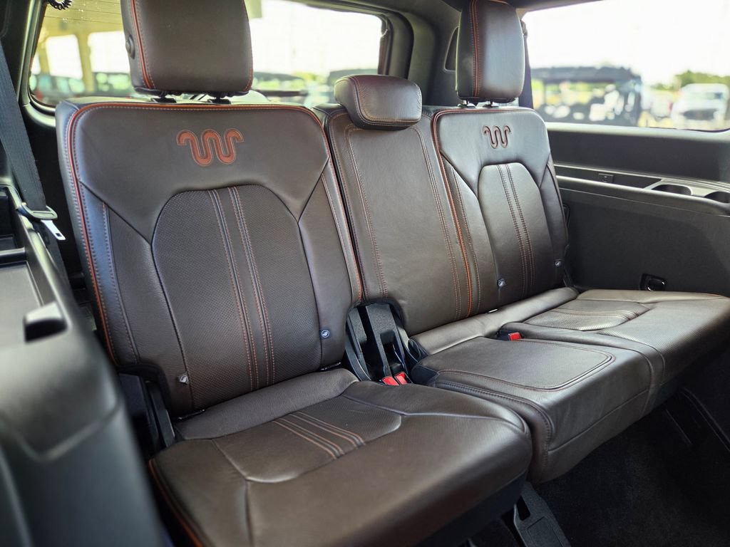 Used 2021 Ford Expedition Max King Ranch RWD image 13