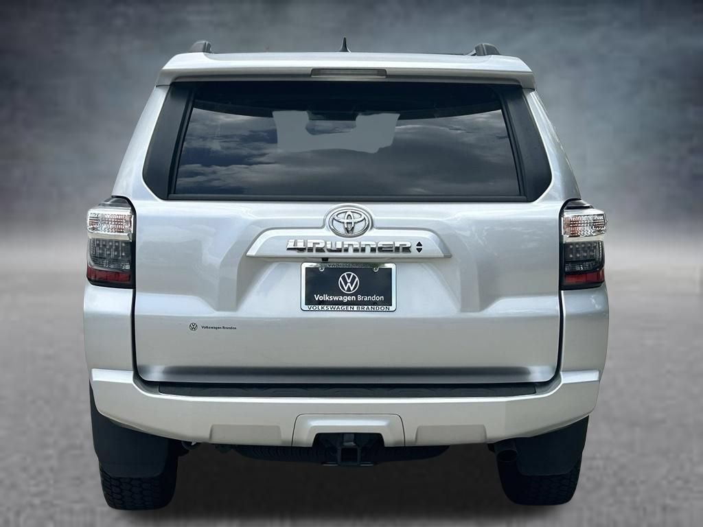 Used 2021 Toyota 4Runner SR5 Premium w/ Moonroof Package RWD image 4