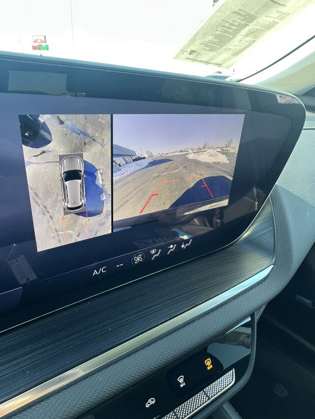 Used 2024 Buick Envision Preferred image 23