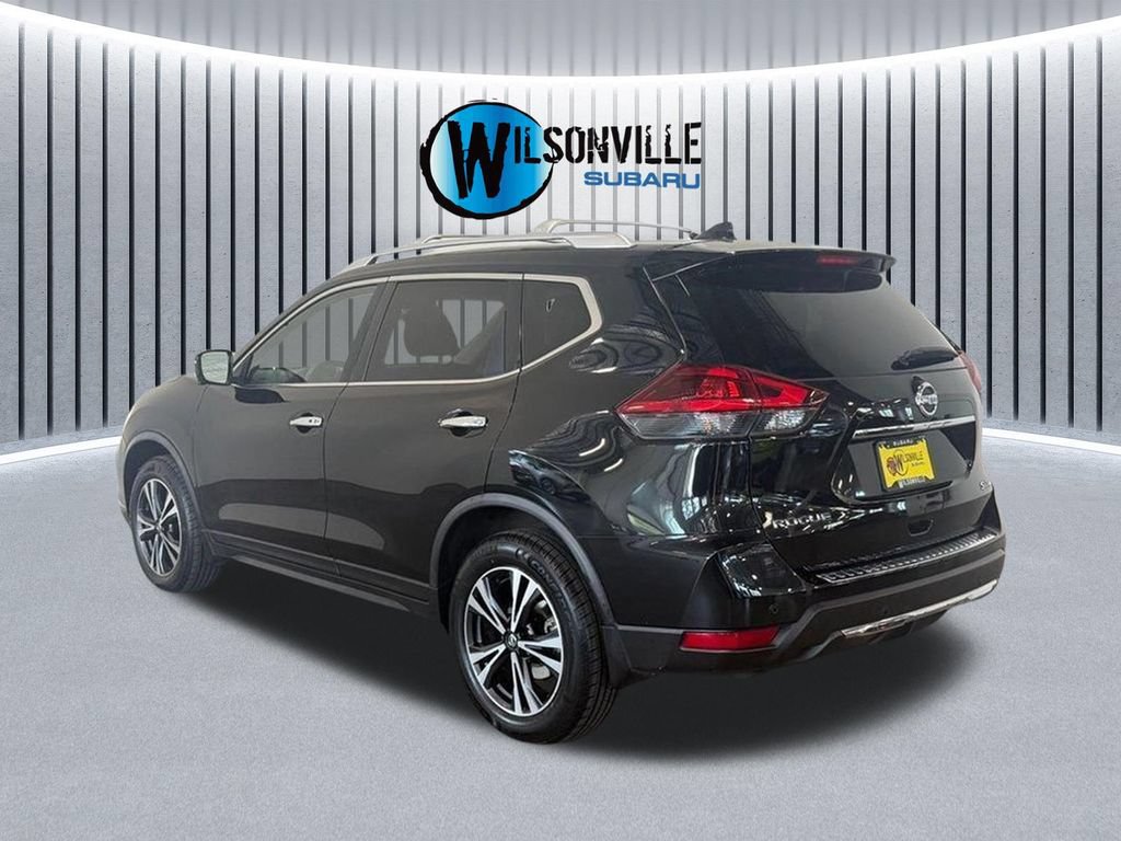 Used 2020 Nissan Rogue SV w/ Sun & Sound Touring Package AWD/4WD image 8