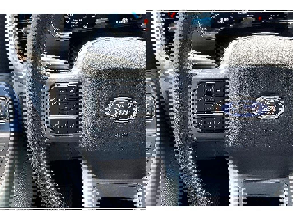 Used 2022 Ford F150 Lariat w/ Equipment Group 502A High AWD/4WD image 21