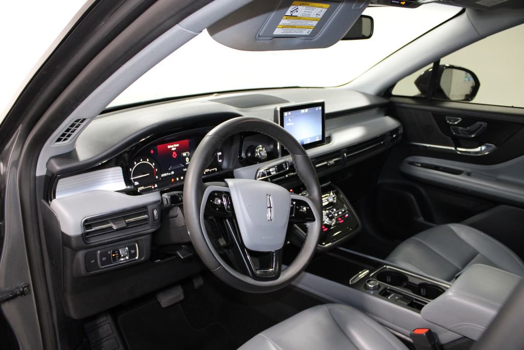 Used 2022 Lincoln Corsair FWD image 23