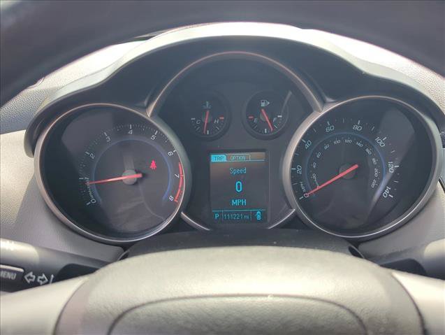 Used 2014 Chevrolet Cruze LS FWD image 10