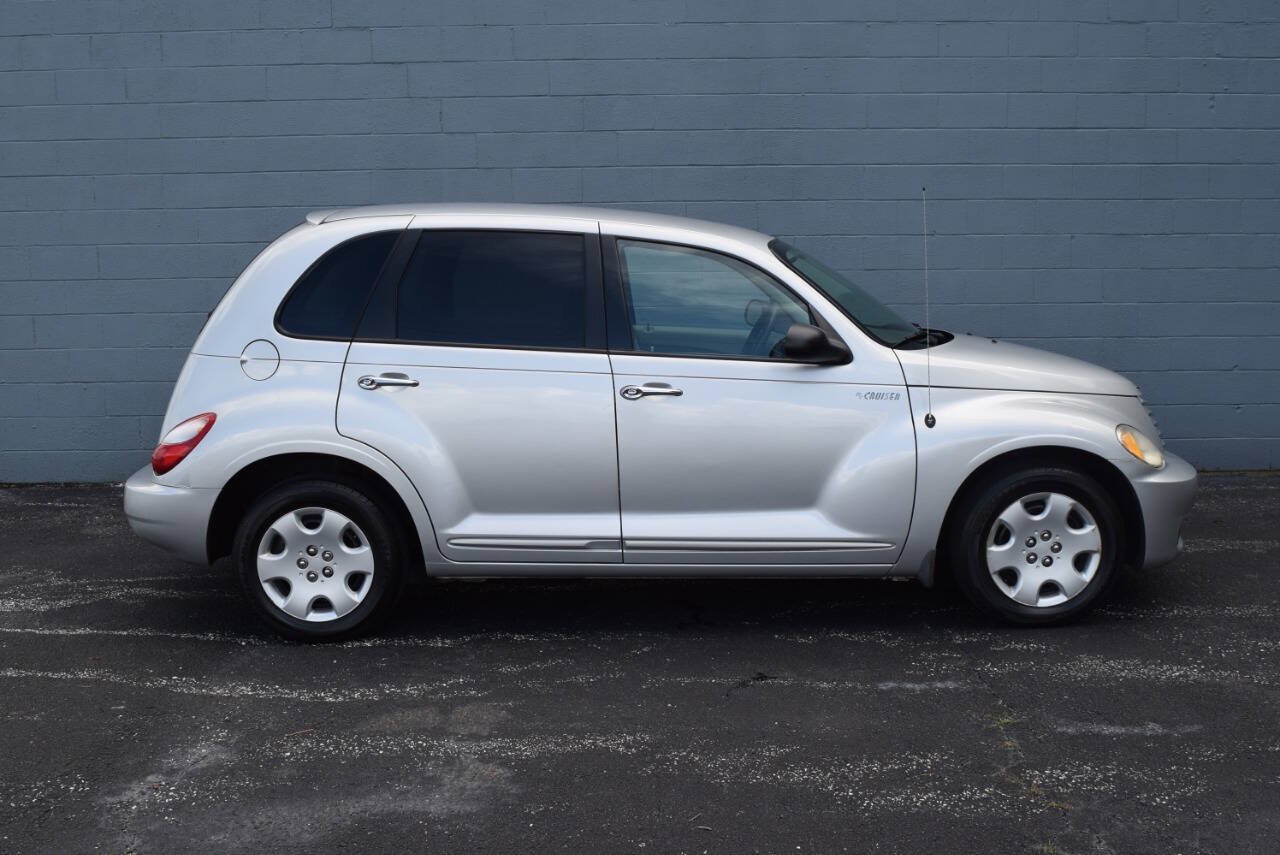Used 2006 Chrysler PT Cruiser Touring FWD image 14
