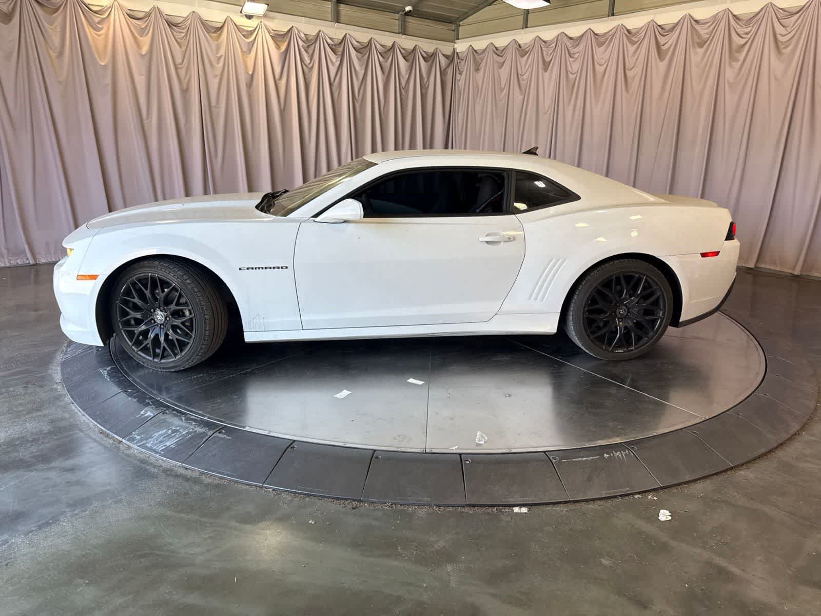 Used 2014 Chevrolet Camaro LS RWD image 8