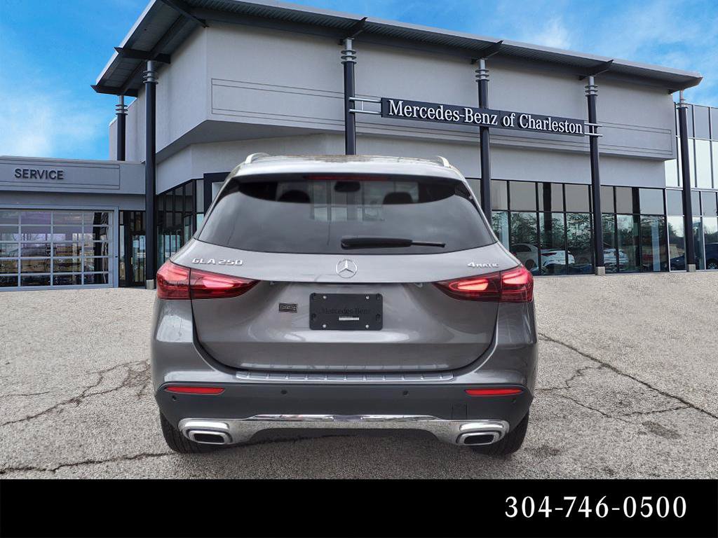 Certified 2025 Mercedes-Benz GLA 250 4MATIC image 4