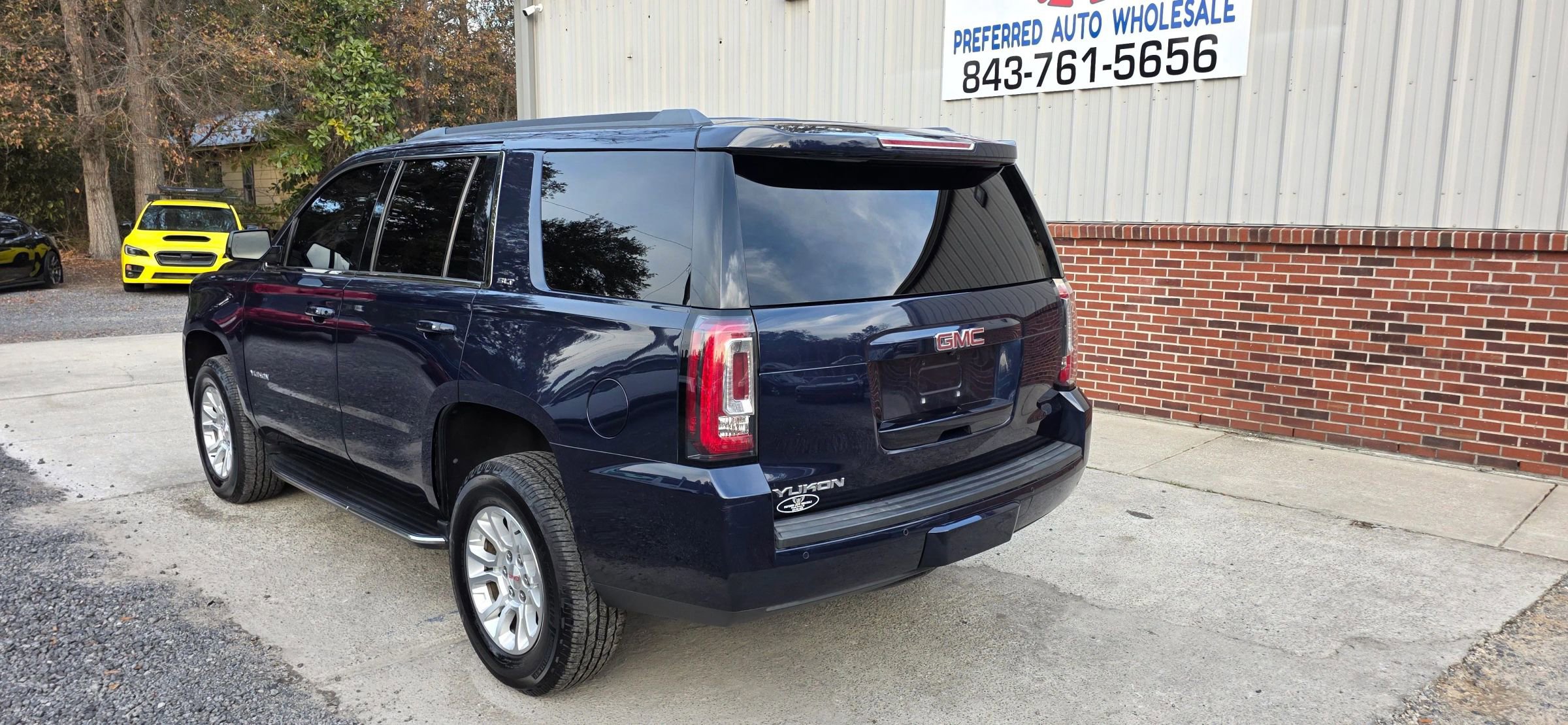 Used 2018 GMC Yukon SLT w/ Open Road Package AWD/4WD image 5