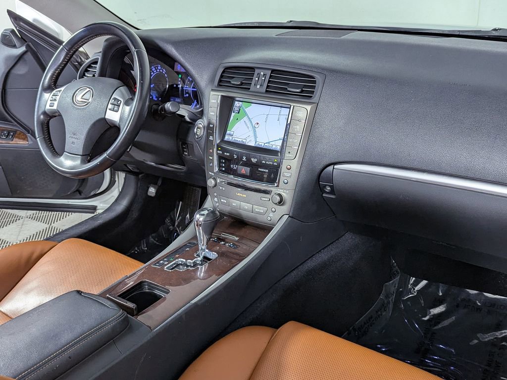 Used 2012 Lexus IS 350C w/ Luxury Pkg RWD image 9