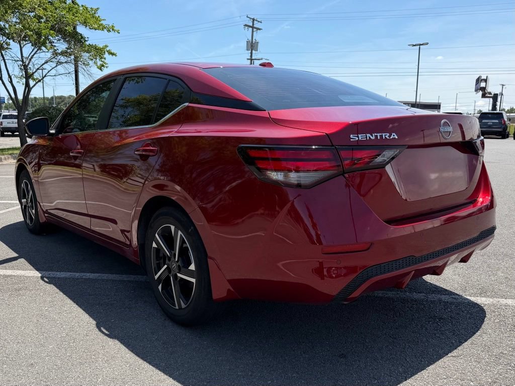 Used 2025 Nissan Sentra SV w/ All-Weather Package FWD image 5