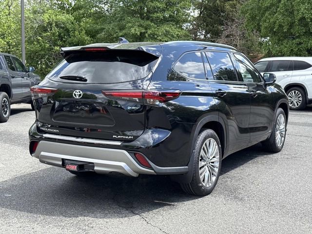 Used 2026 Toyota Highlander Platinum AWD/4WD video 2