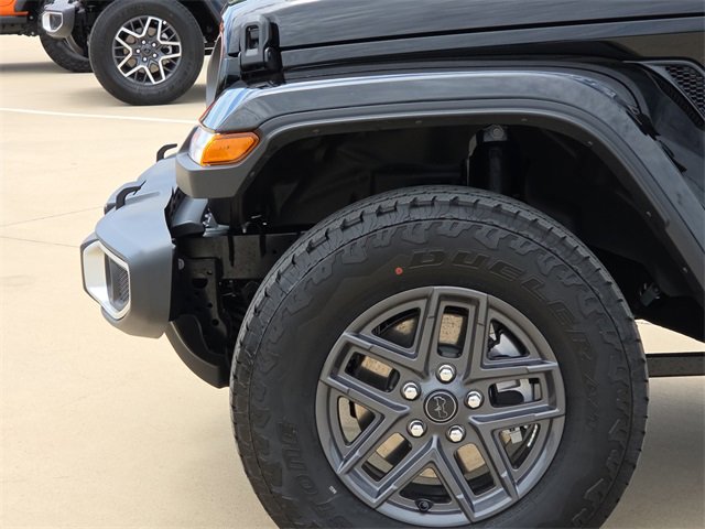 New 2025 Jeep Gladiator Sport image 5