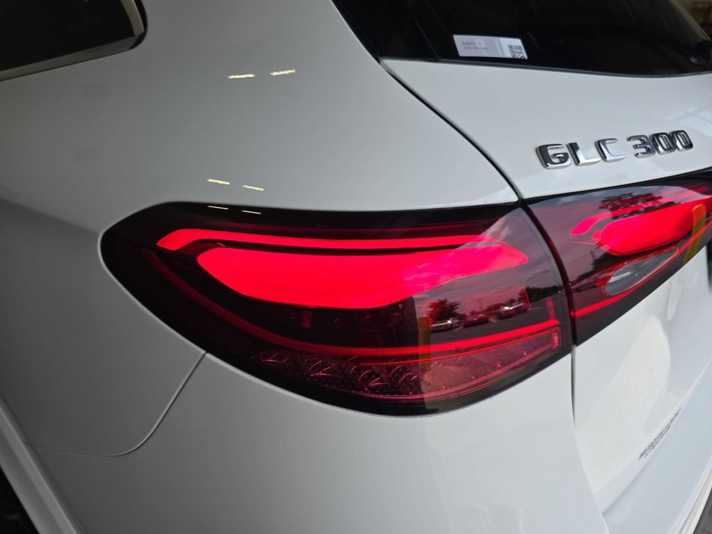 Certified 2026 Mercedes-Benz GLC 300 4MATIC image 38