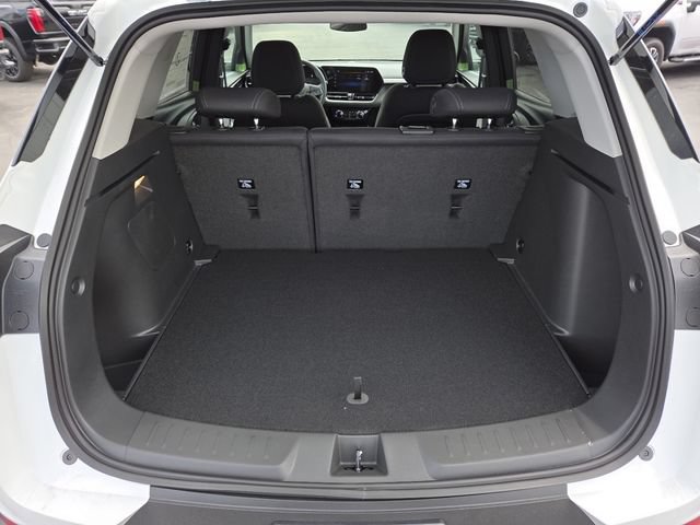 New 2026 Chevrolet TrailBlazer LT w/ Midnight Edition FWD image 22