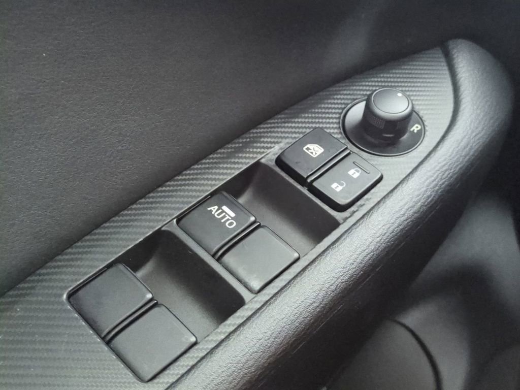 Used 2019 MAZDA CX-3 Sport image 29