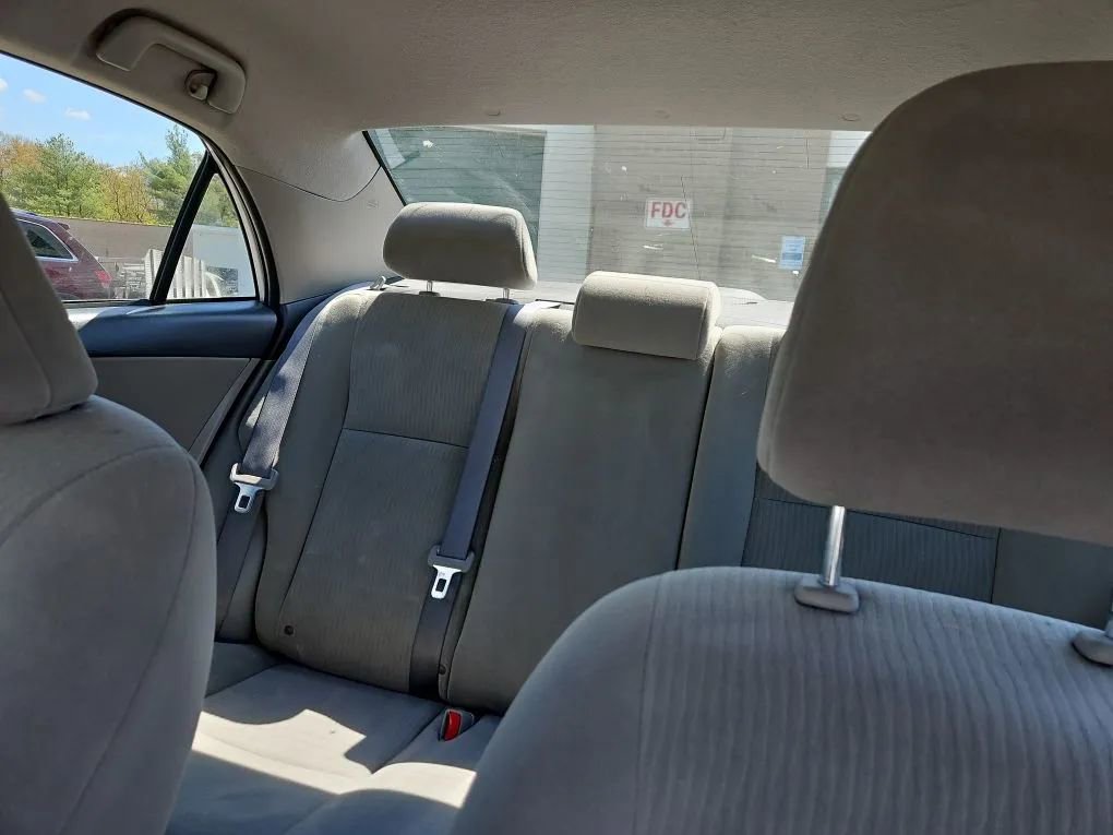 Used 2010 Toyota Corolla LE FWD image 20