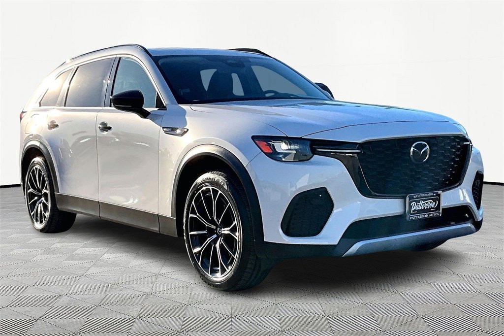 Certified 2025 MAZDA CX-70 Plug-In Hybrid w/ Premium Pkg image 5