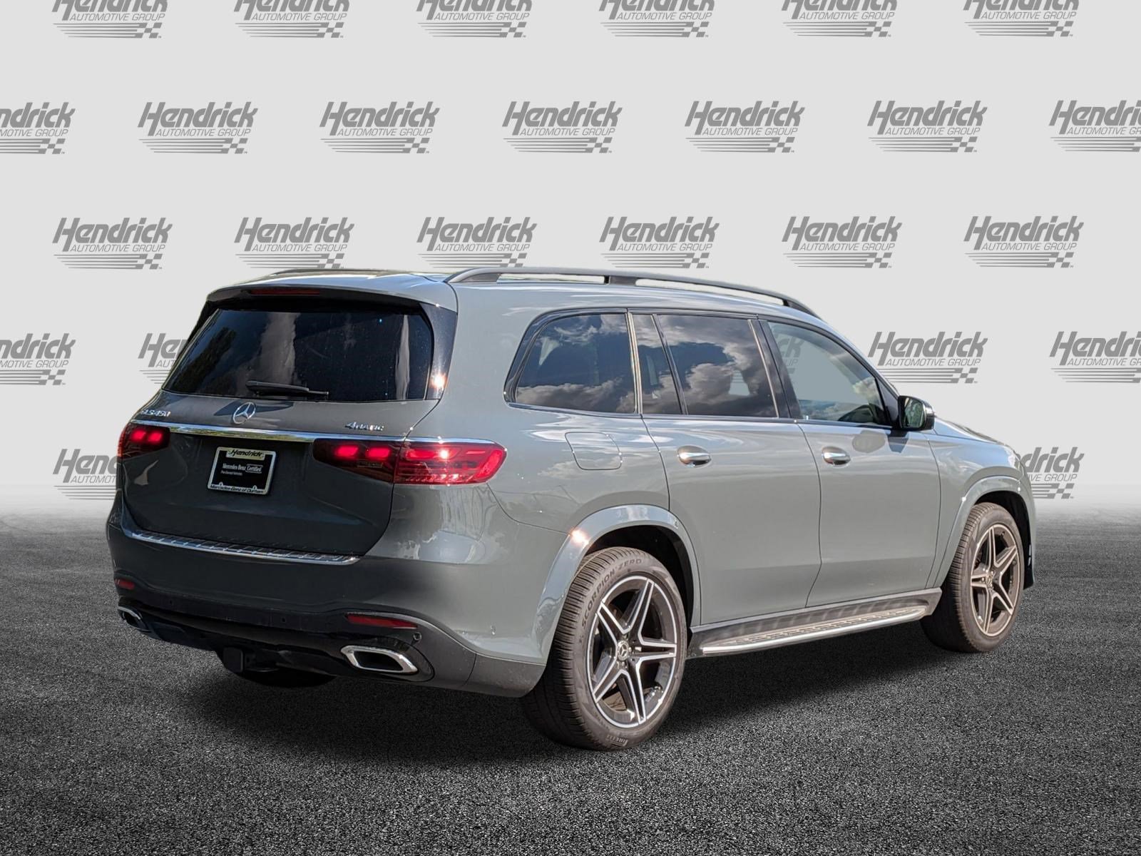 Certified 2025 Mercedes-Benz GLS 450 4MATIC image 10
