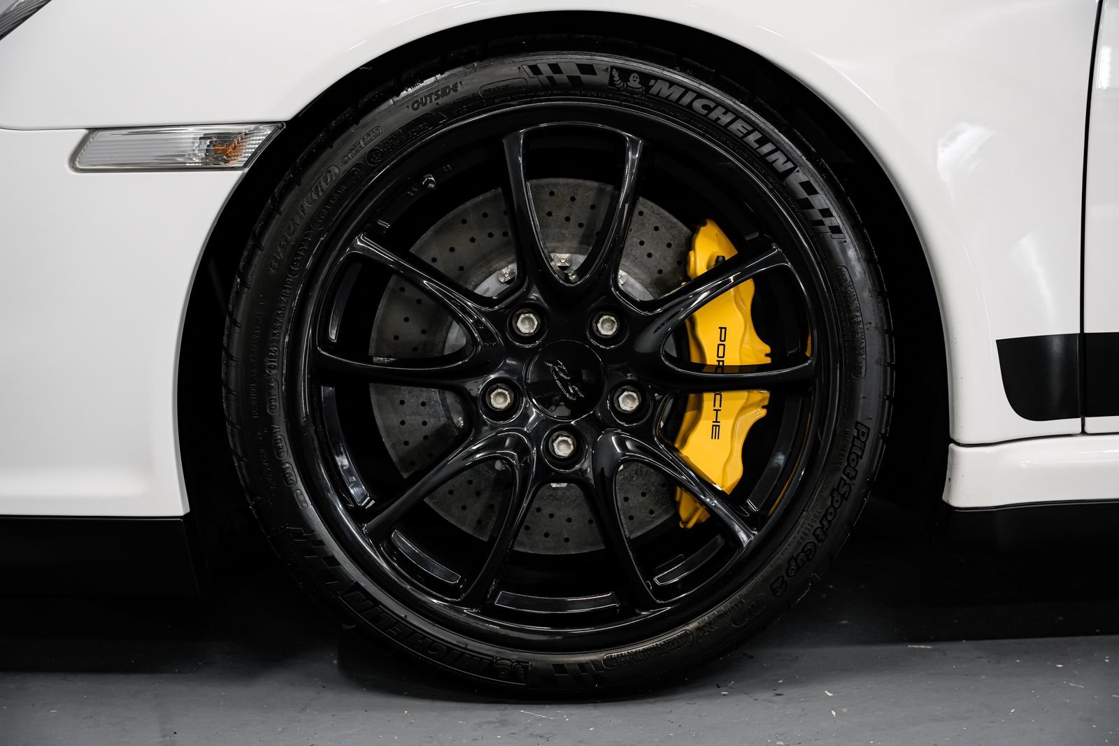 Used 2007 Porsche 911 GT3 RS RWD image 44