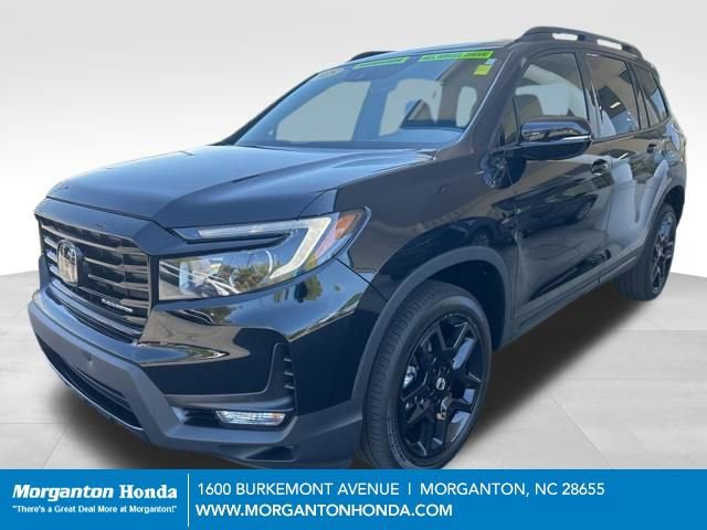 Used 2025 Honda Passport Black Edition image 3