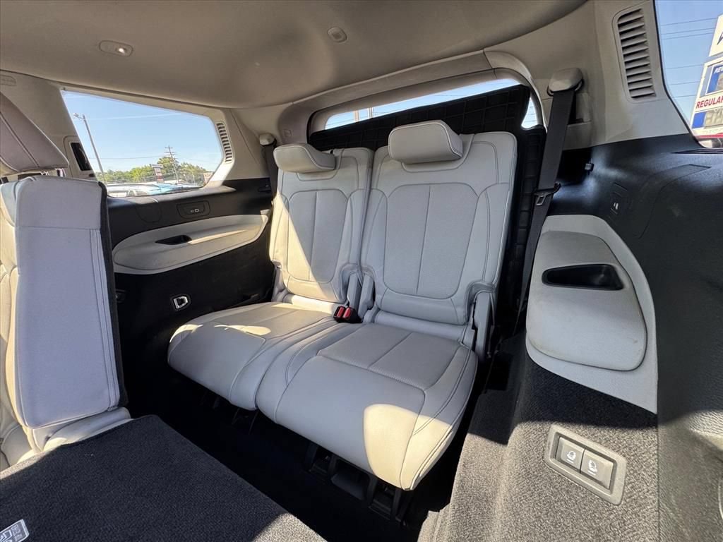 Used 2022 Jeep Grand Cherokee L Overland AWD/4WD image 14