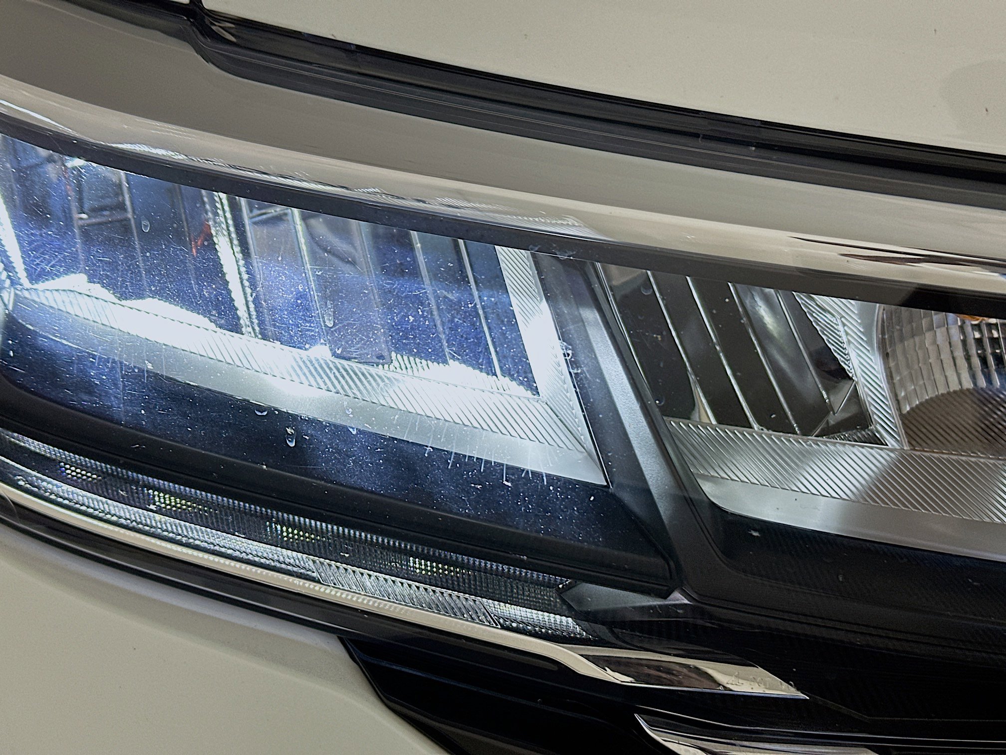 Used 2024 Volkswagen Taos SE image 9