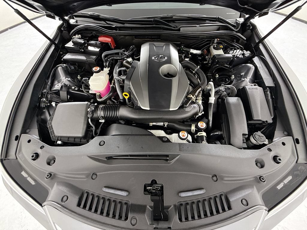 Used 2023 Lexus IS 300 w/ Comfort Package RWD image 29