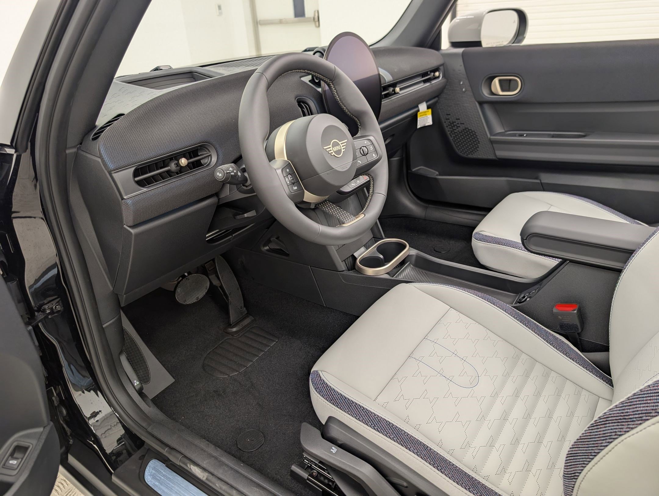 New 2026 MINI Cooper S image 4