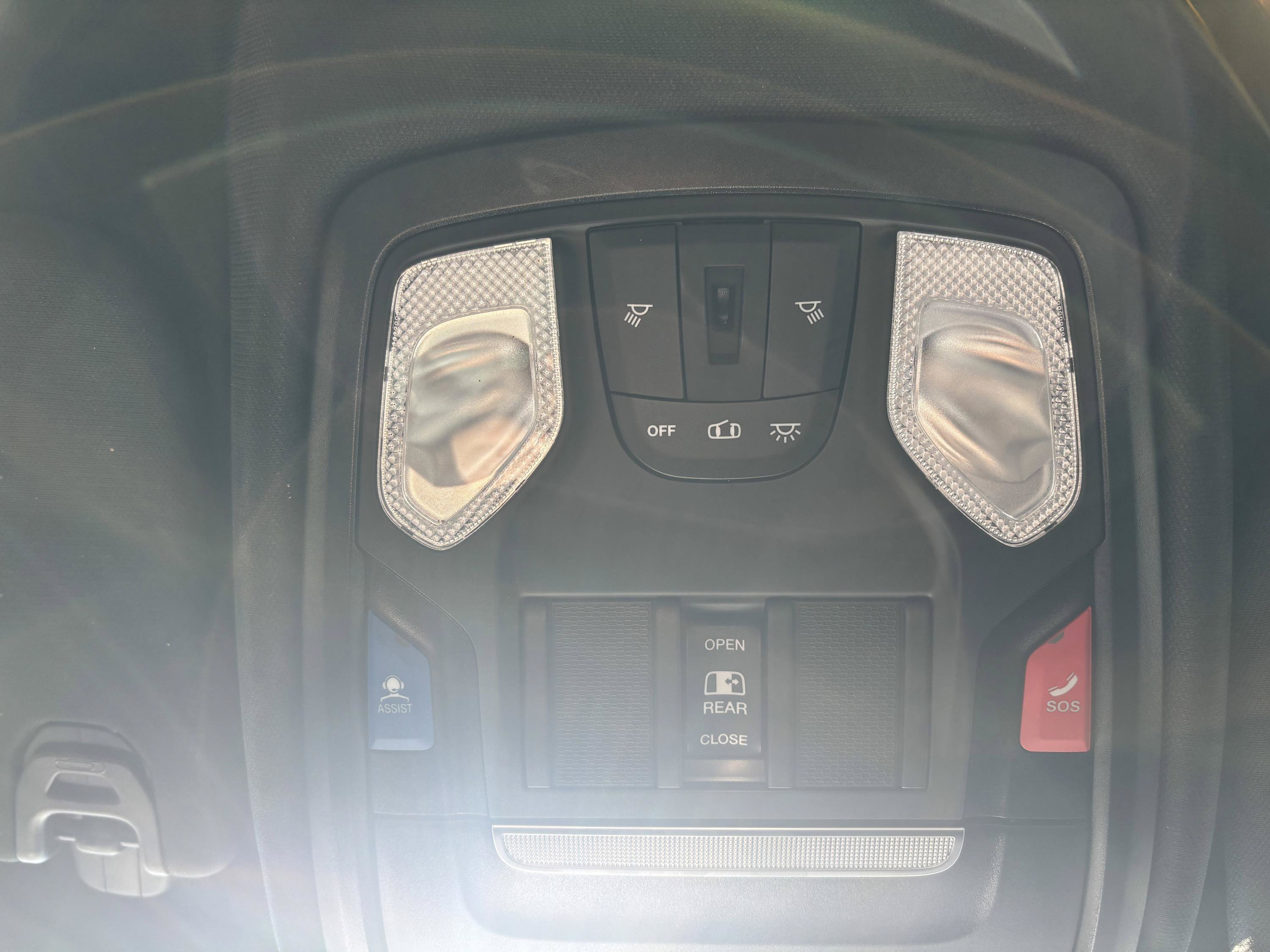 Used 2024 RAM 1500 Big Horn AWD/4WD image 17