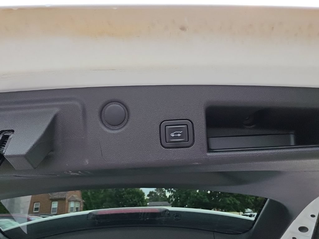 Certified 2022 Chevrolet Equinox LT FWD image 30